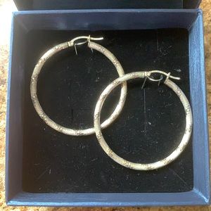 Sterling silver earrings, never worn, 6 months old